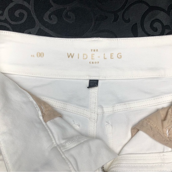 White House Black Market (WHBM) High Rise white wide leg crop denim with a belt - Picture 9 of 11